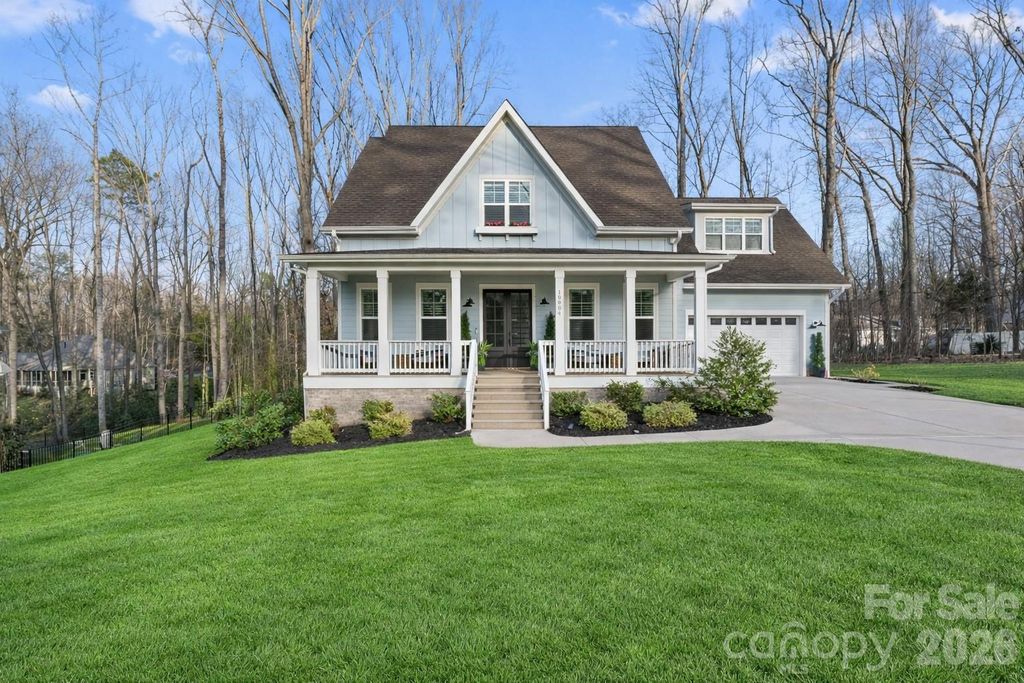 10904 Leyton Place, Charlotte, NC 28227