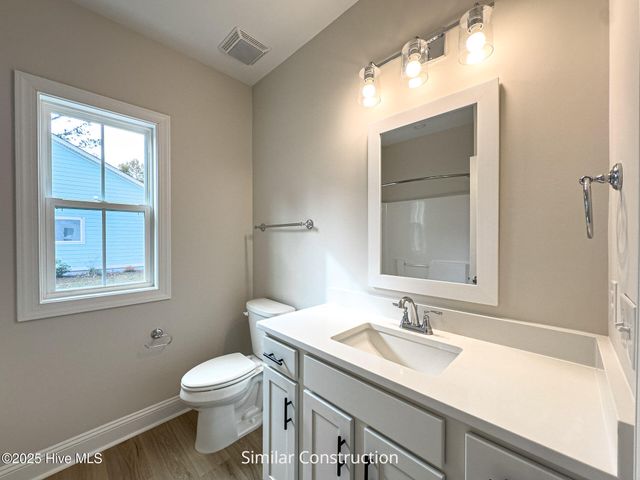 98 E Morning Glory Drive, Arapahoe, NC 28510