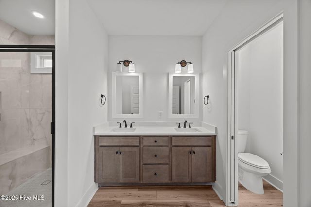 98 E Morning Glory Drive, Arapahoe, NC 28510