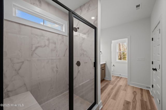 98 E Morning Glory Drive, Arapahoe, NC 28510