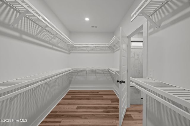 98 E Morning Glory Drive, Arapahoe, NC 28510