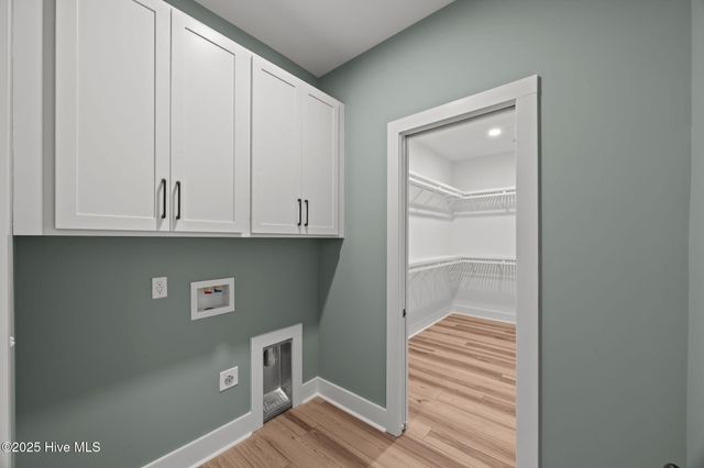 98 E Morning Glory Drive, Arapahoe, NC 28510