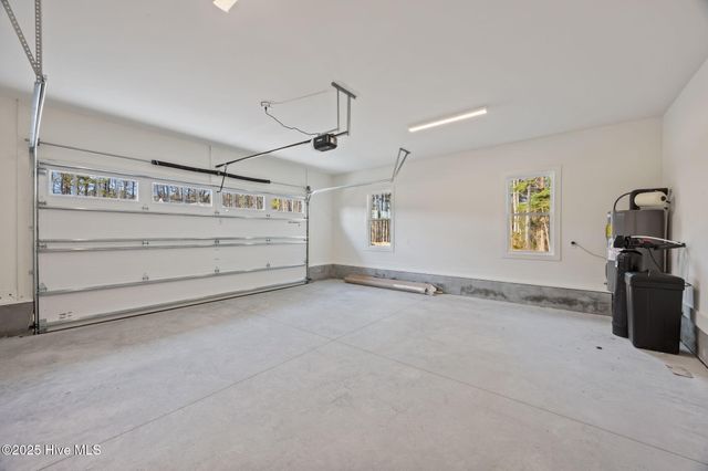 98 E Morning Glory Drive, Arapahoe, NC 28510