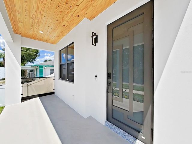 1505 W GRACE STREET, Tampa, FL 33607