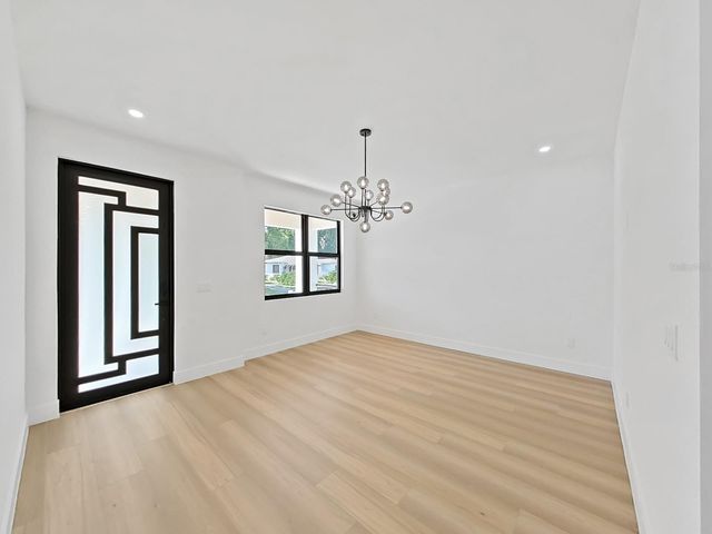 1505 W GRACE STREET, Tampa, FL 33607
