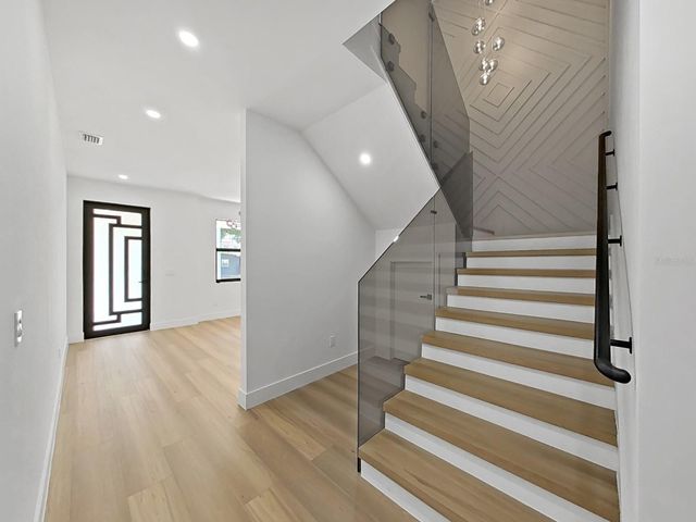 1505 W GRACE STREET, Tampa, FL 33607