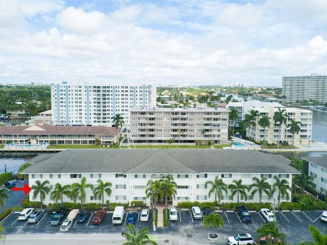 2881 NE 32nd St 221, Fort Lauderdale, FL 33306
