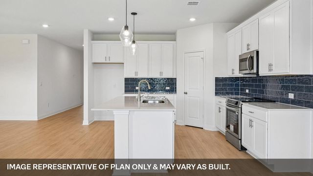 228 Rivers Edge DR, Georgetown, TX 78628