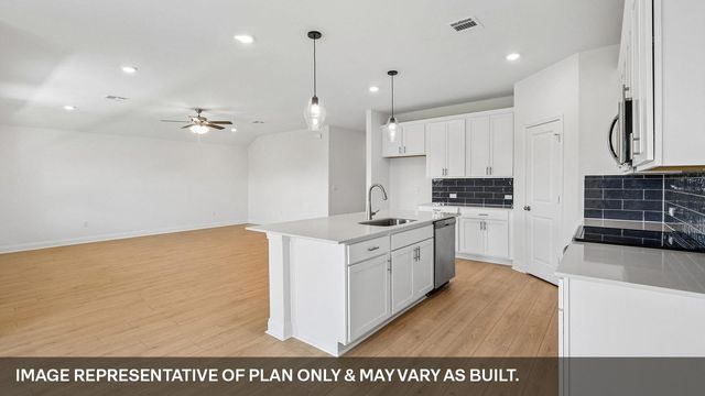 228 Rivers Edge DR, Georgetown, TX 78628