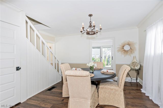 26 Water Street, Chagrin Falls, OH 44022