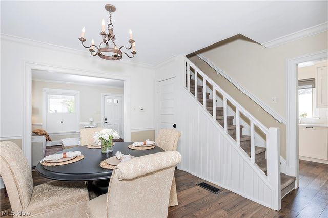 26 Water Street, Chagrin Falls, OH 44022