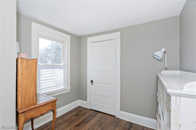 26 Water Street, Chagrin Falls, OH 44022