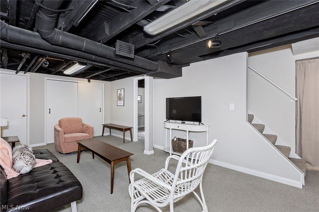 26 Water Street, Chagrin Falls, OH 44022