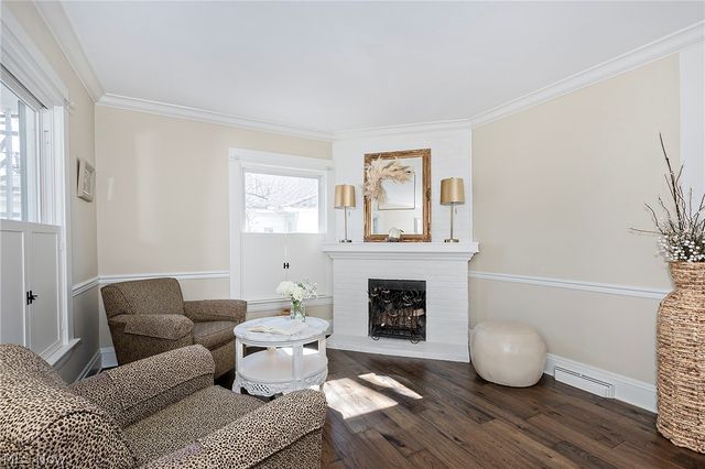 26 Water Street, Chagrin Falls, OH 44022