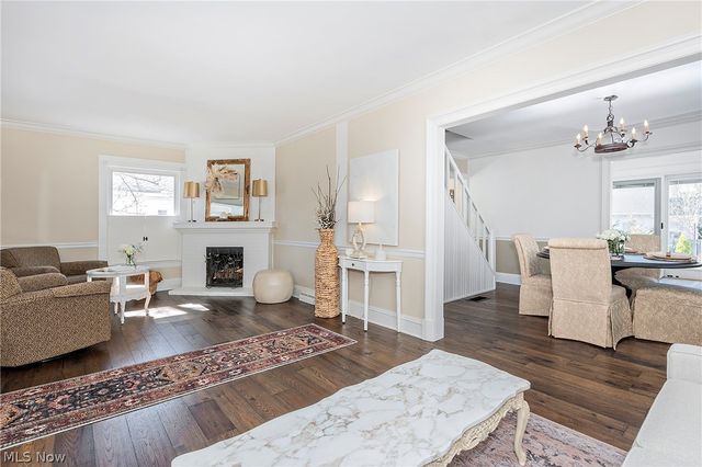 26 Water Street, Chagrin Falls, OH 44022