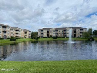 7990 BAYMEADOWS Road 929, Jacksonville, FL 32256