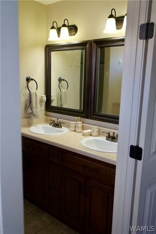 6972 Cooperstown CIR, Cottondale, AL 35453