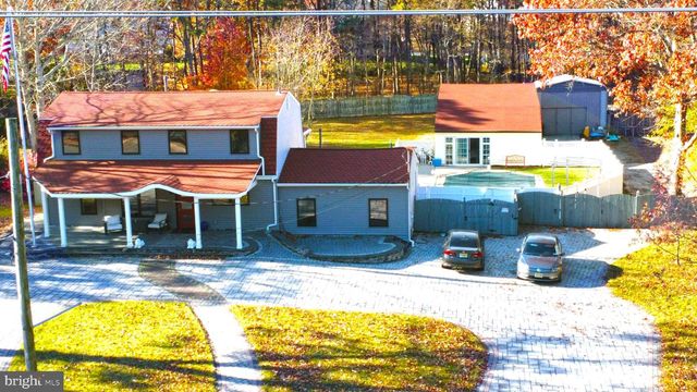 69 ROSE HILL RD, Barnegat, NJ 08005