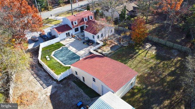 69 ROSE HILL RD, Barnegat, NJ 08005