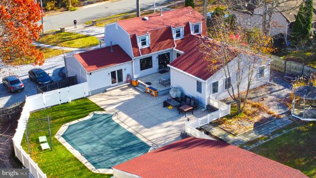 69 ROSE HILL RD, Barnegat, NJ 08005