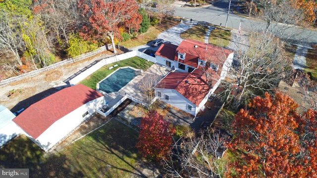 69 ROSE HILL RD, Barnegat, NJ 08005