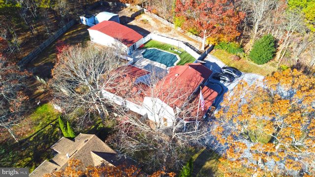 69 ROSE HILL RD, Barnegat, NJ 08005