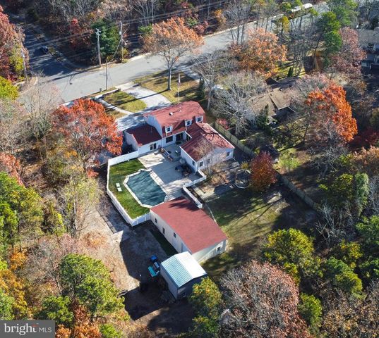 69 ROSE HILL RD, Barnegat, NJ 08005