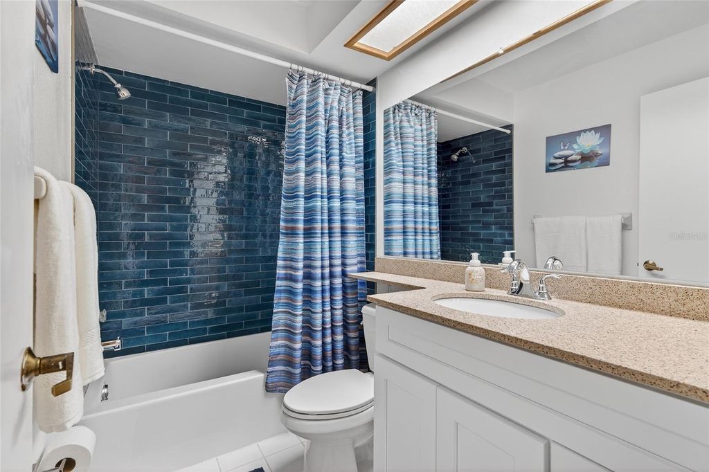 Image 26 of property listing at 1539 REBECCA LANE, Dunedin, FL 34698