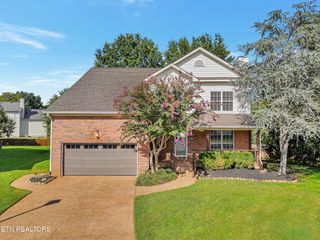 9005 Sudberry Lane, Knoxville, TN 37922