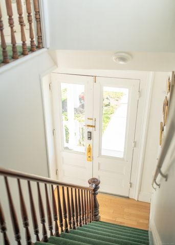 2239 Main Street 2nd Floor, Glastonbury, CT 06033