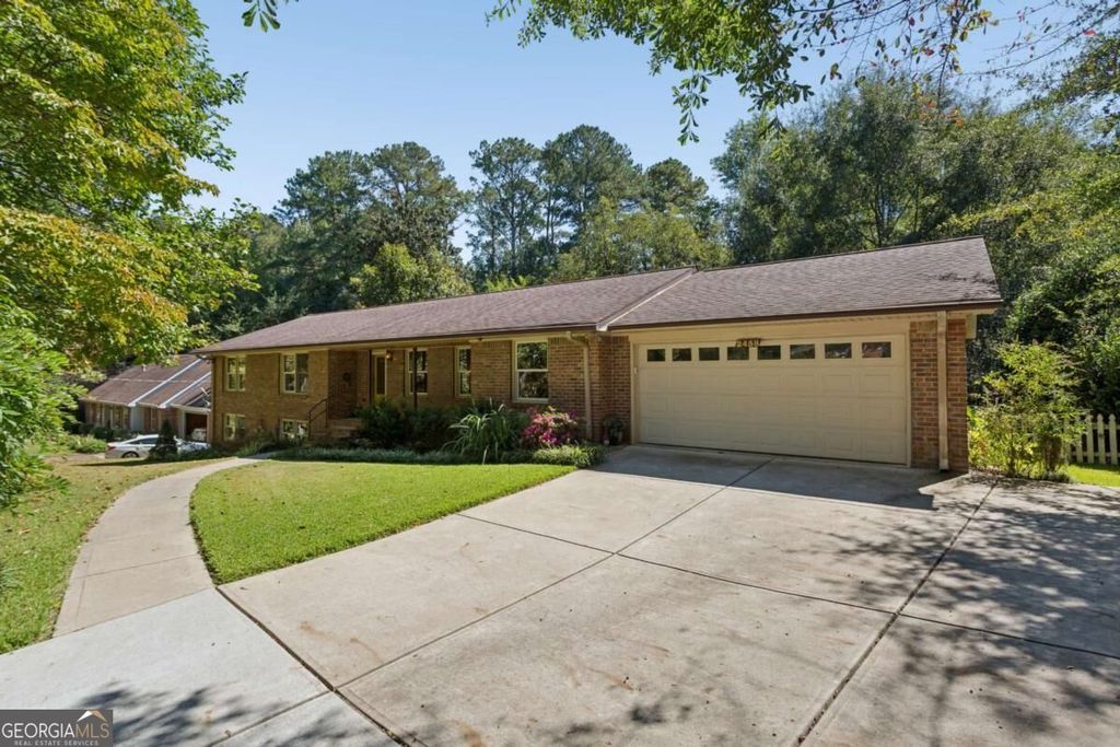 2458 Emory Lane NE, Marietta, GA 30068 — photo 2