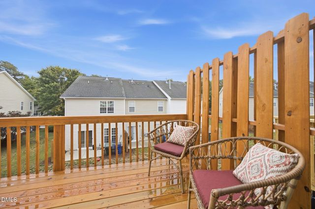 3022 Winding Waters Way, Raleigh, NC 27614