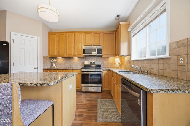 3022 Winding Waters Way, Raleigh, NC 27614