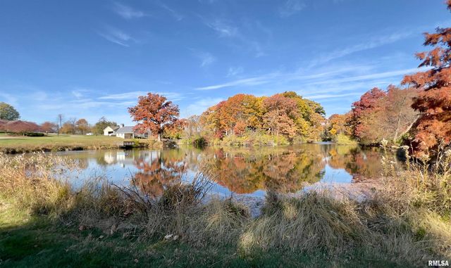 9933 123rd Street, Davenport, IA 52804