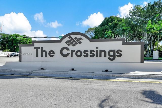 13416 SW 108th St Cir N, Miami, FL 33186