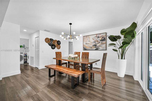 13416 SW 108th St Cir N, Miami, FL 33186