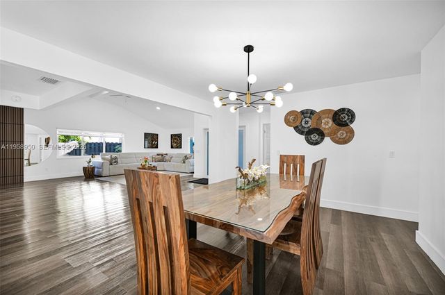 13416 SW 108th St Cir N, Miami, FL 33186