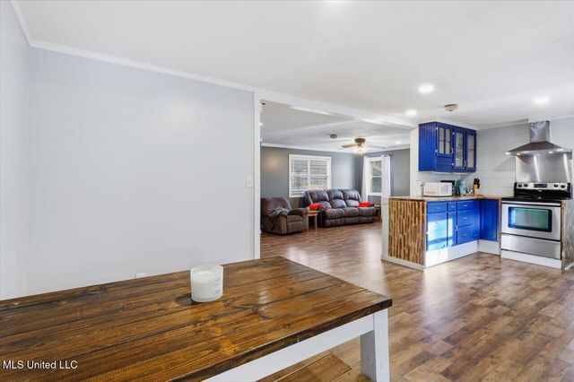 501 Pine Ridge Road, Florence, MS 39073