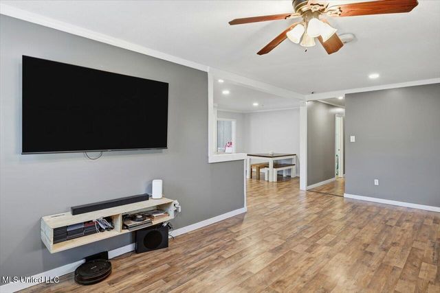 501 Pine Ridge Road, Florence, MS 39073