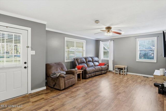 501 Pine Ridge Road, Florence, MS 39073