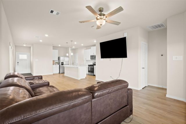 2619 Cactus Ranch Lane, Crosby, TX 77532
