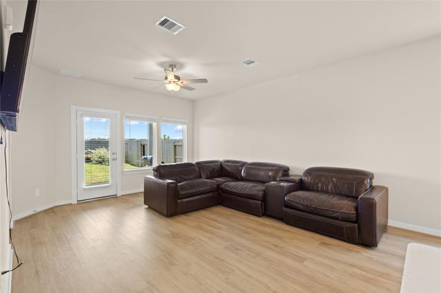 2619 Cactus Ranch Lane, Crosby, TX 77532