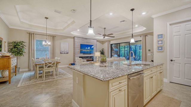 17467 HICKOK BELT LOOP, Bradenton, FL 34211