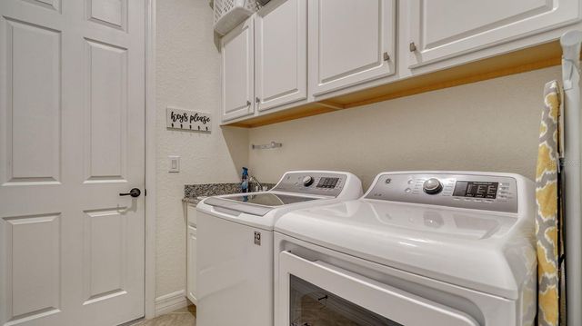 17467 HICKOK BELT LOOP, Bradenton, FL 34211