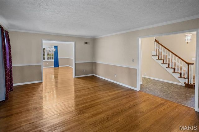 1011 Richard Drive, Godfrey, IL 62035