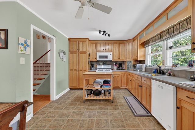 1601 Swanson Blvd, Fayetteville, TN 37334