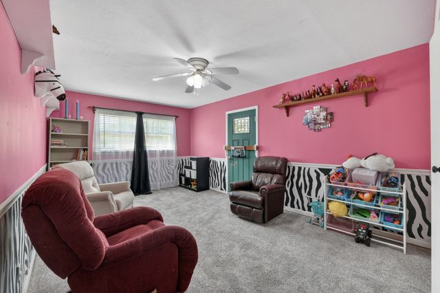 1601 Swanson Blvd, Fayetteville, TN 37334