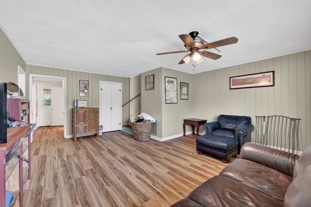 1601 Swanson Blvd, Fayetteville, TN 37334