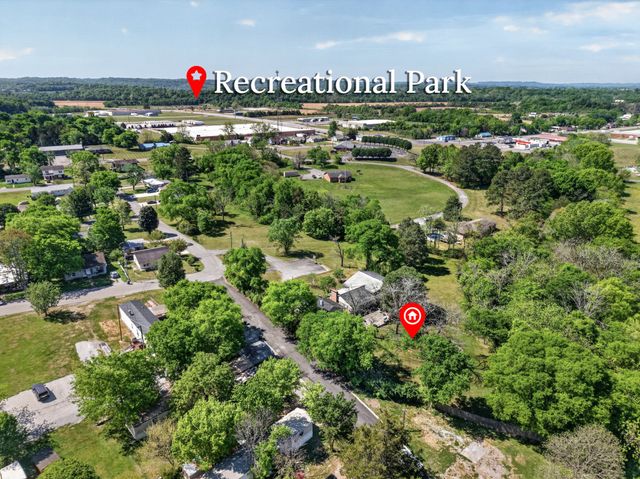 1601 Swanson Blvd, Fayetteville, TN 37334