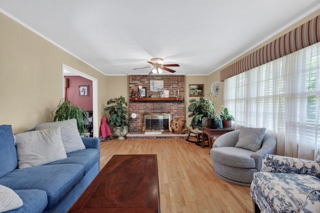 1601 Swanson Blvd, Fayetteville, TN 37334